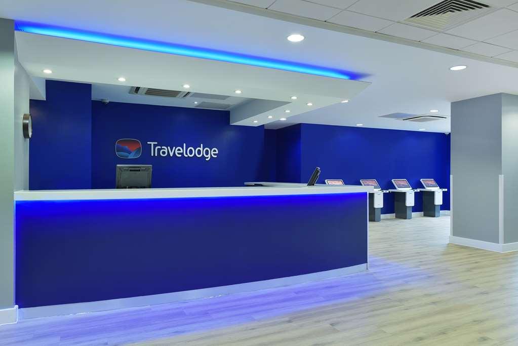 Mercure London Gatwick Airport Хорли Интериор снимка
