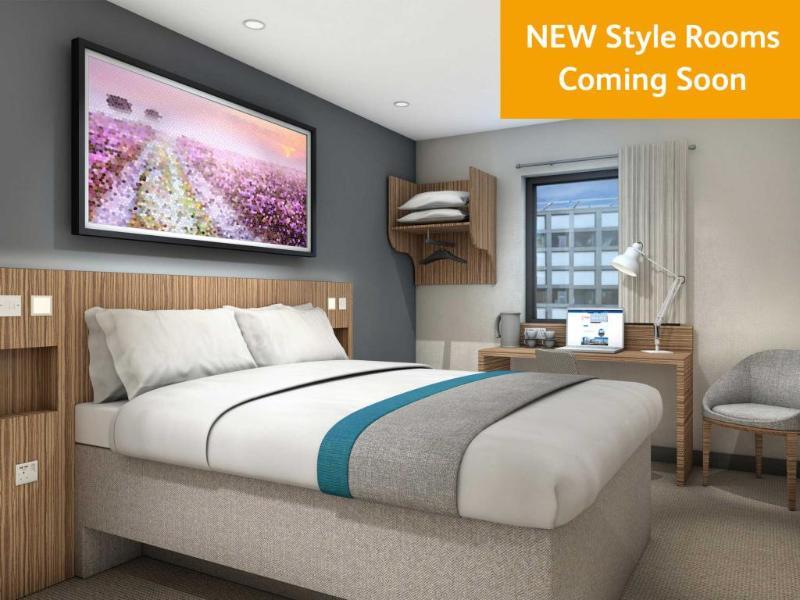 Mercure London Gatwick Airport Хорли Екстериор снимка